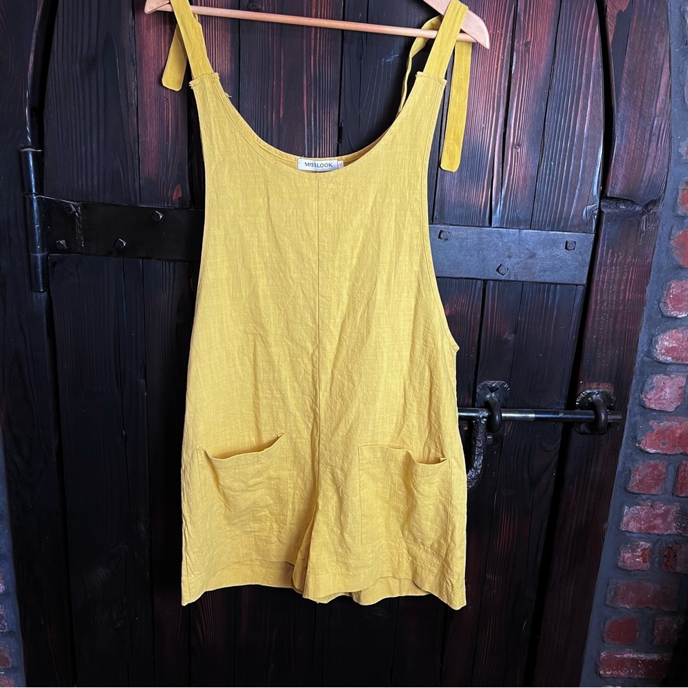 MISSLOOK Yellow Tie-Shoulder cotton Blend Tank Romper